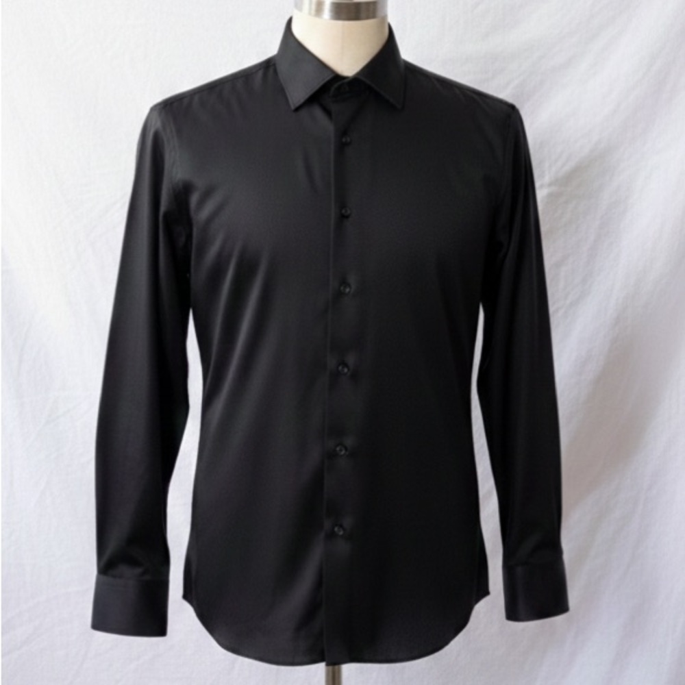 The Vitarelli Italy Slim-Fit Evening Shirt in Onyx